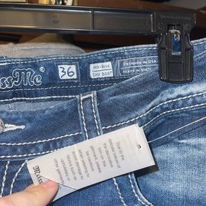 Women’s miss me jeans